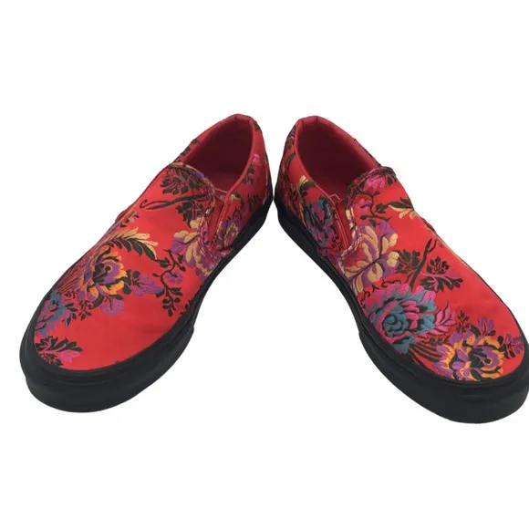 VANS Red Festival Satin Classic Slip On Low Top Waffle Sneaker size 10