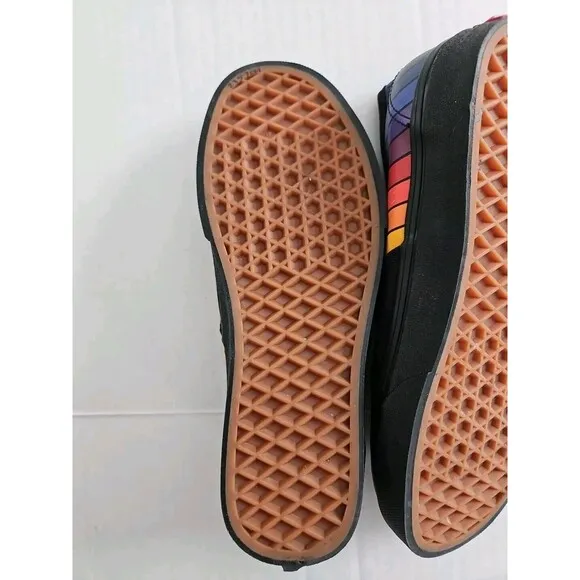 VANS Refract Rainbow Black Skater Shoes Men's 5 Women's 6.5 Unisex Pride NWT