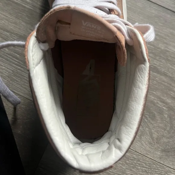 Vans Rose Gold High Top Sneakers Gym Shoes Skater 90s Y2K Women’s 8 Men’s 6.5
