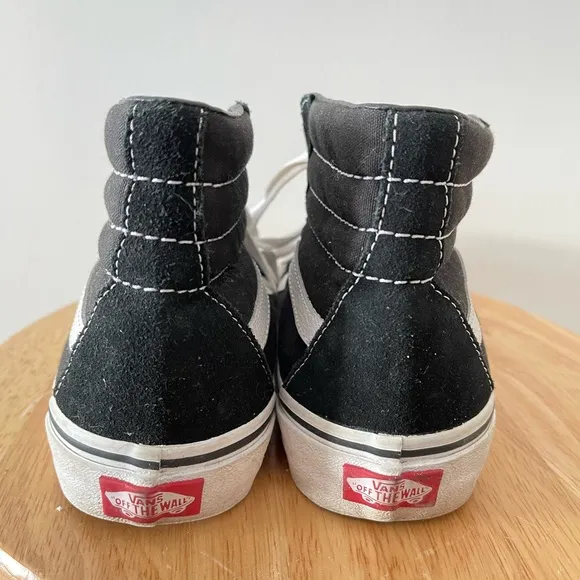 VANS Sk8-Hi Black &amp; White Unisex Skater High Top Classic Shoes Sneakers