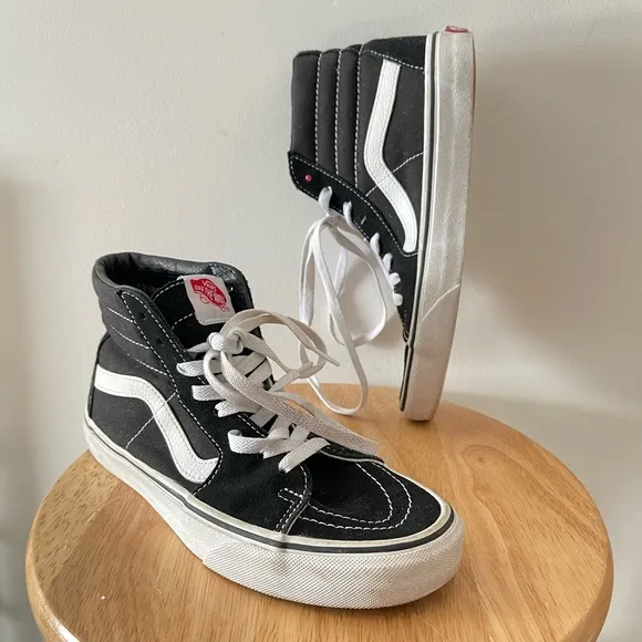 VANS Sk8-Hi Black &amp; White Unisex Skater High Top Classic Shoes Sneakers