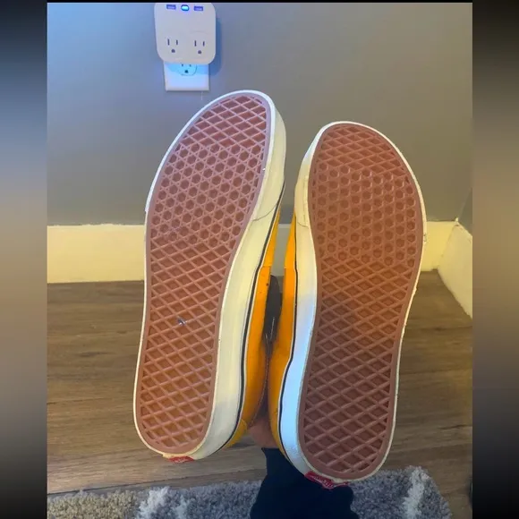 Vans Sk8-Hi 'Sport Stripes - Cadmium Yellow Skater Road Sneakers