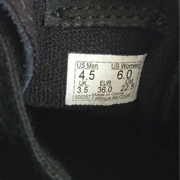 Vans Soft Suede Sk8 low black sneakers shoes size 6 NWT
