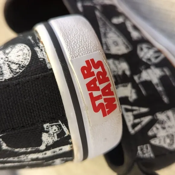 Vans X Star Wars Vehicles Ships Black and White Slip On Sneakers Size 11