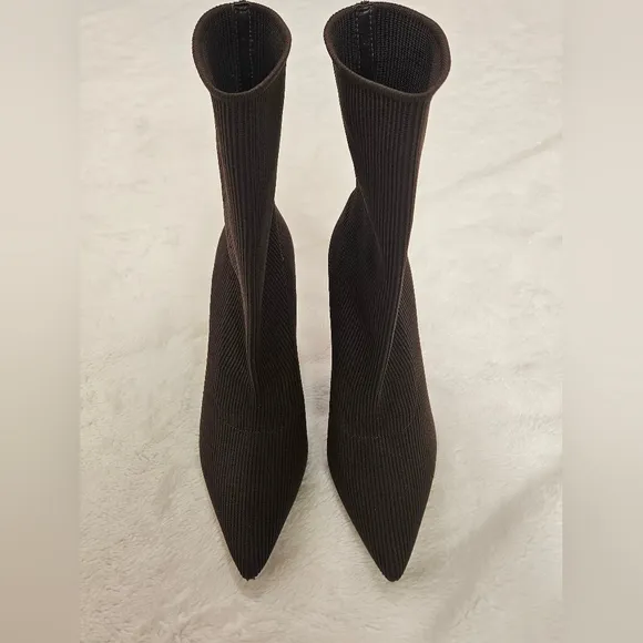 Veronica Beard Lisa Stretch-Knit Sock Boots Size 9.5