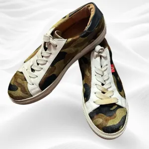 Veronica‎ Beard Sami Camo Skater Sneakers Sz 39/8.5-9 US Calf Fur