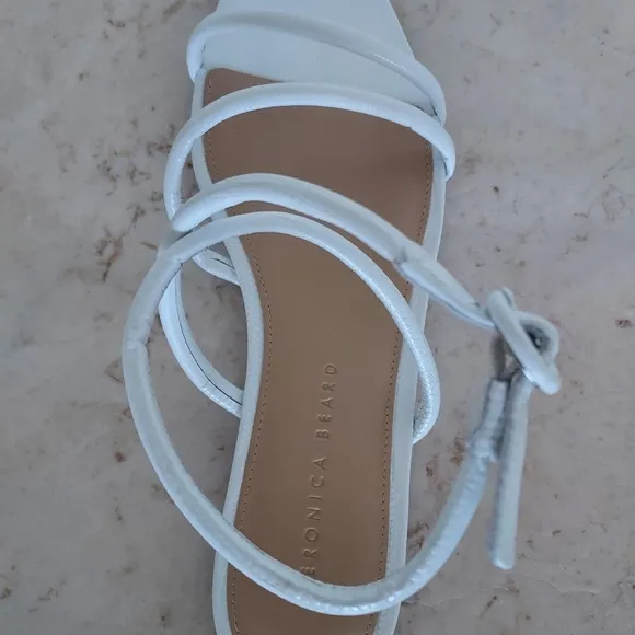 Veronica Beard Sandals Size 8.5  NWT