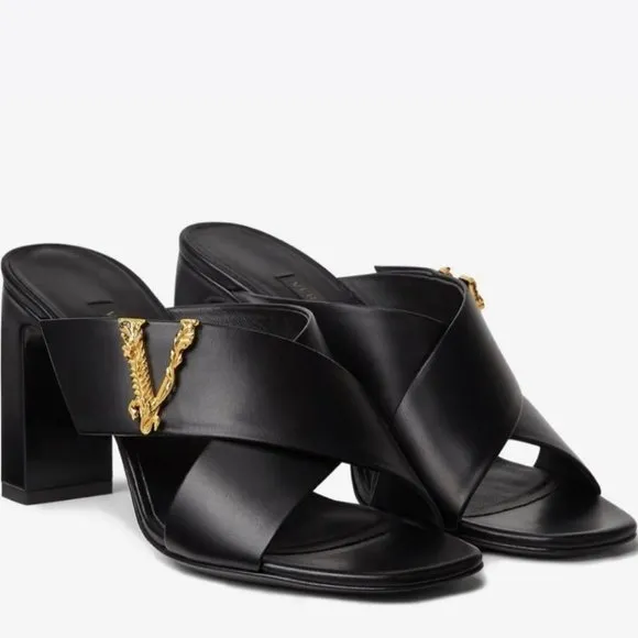Versace Virtus Black leather Sandals. Size US 8.5, EU 38.5