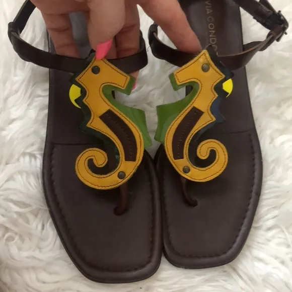 VIA CONDOTTI Brown Leather Sandals