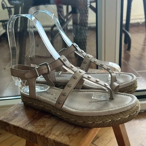 Via Spiga Lada studded espadrille sandals 6.5​