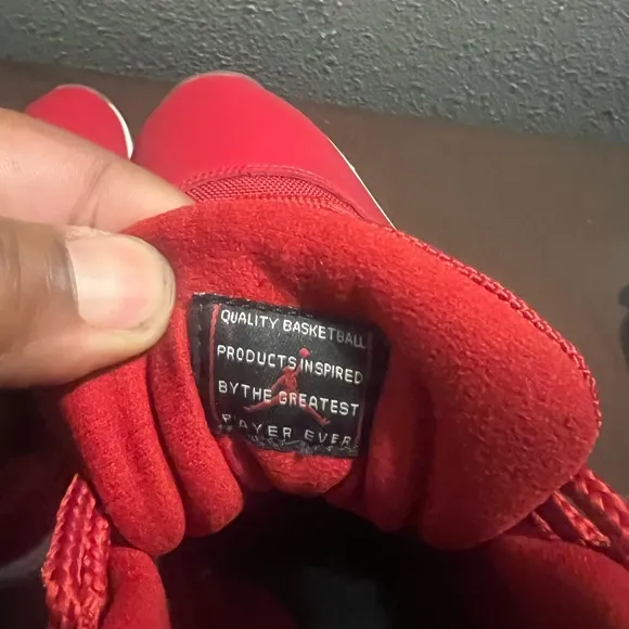 Vibrant Red Basketball Sneakers Nike Retro Air Jordan 11 Win like 92