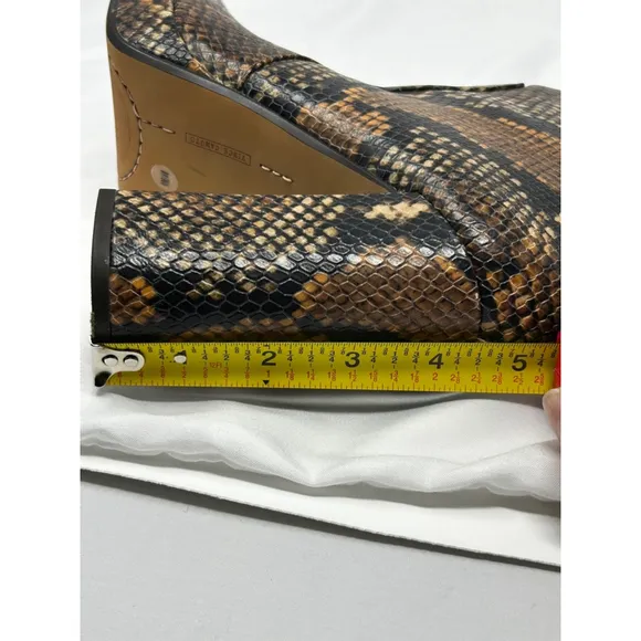 Vince Camuto Jesting Python SnakeskinPrint Leather Platform Tall Boots 9M
