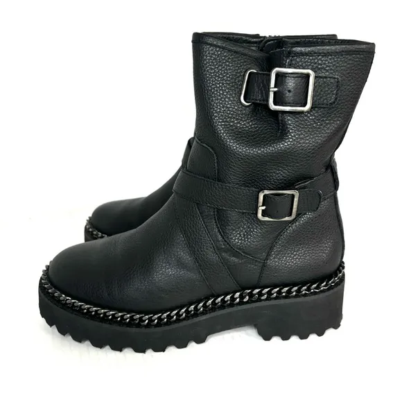 Vince Camuto Messtia Black Platform Chain Leather Lug Sole Boots Womens Size 6.5