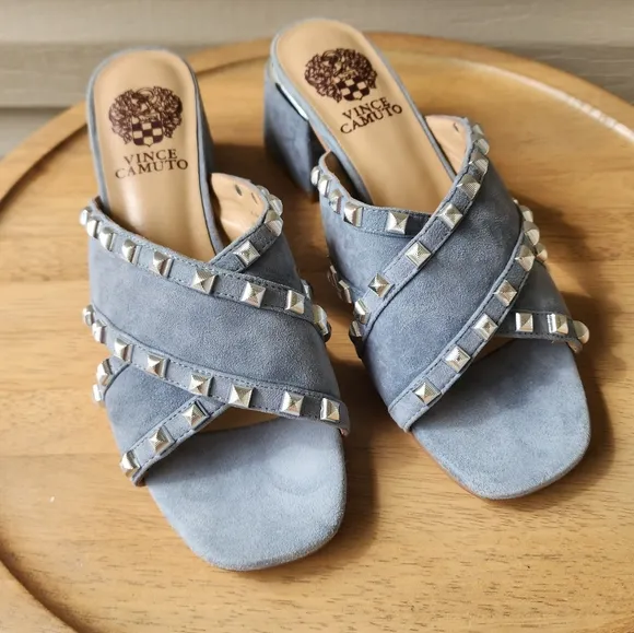 Vince Camuto Nadonie blue heeled sandals size 8