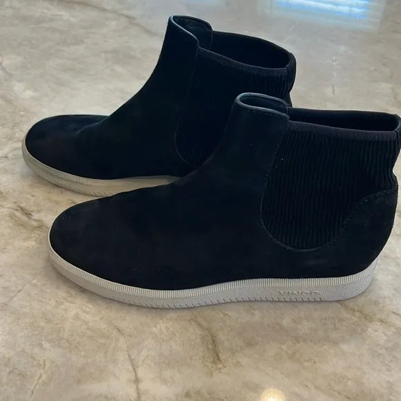 VINCE | Newlyn High Top Skater Shoes | Black Suede | EU 37 US 7