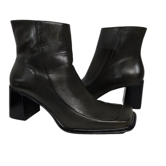 Vintage 1990s Y2K Square Toe Chunky Olive Green Ankle Boots 8