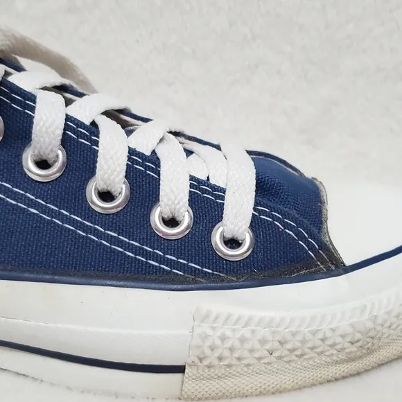 𝅺VINTAGE 80s Converse Chuck Taylor All-star Blue USA Made Low Top Sneakers 7-7.5