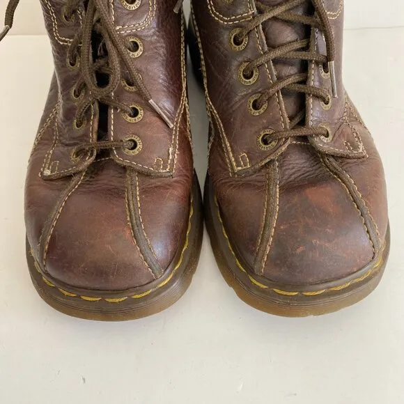 Vintage 90s Chunky Daisy Embossed Dr Martens Lace Up Boots Womens US 10 #12281
