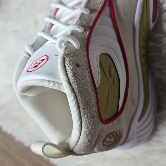 VINTAGE Allen Iverson Basketball Sneakers