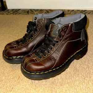 Vintage Dr. Martens 9793 DMs chunky boots England Brown Men 7 / 8 US Women /UK 6