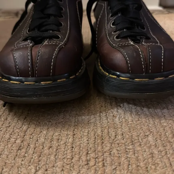 Vintage Dr. Martens 9793 DMs chunky boots England Brown Men 7 / 8 US Women /UK 6