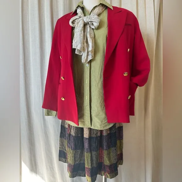 Vintage Red Wool Blazer – Power Dressing Perfection by Austin Reed