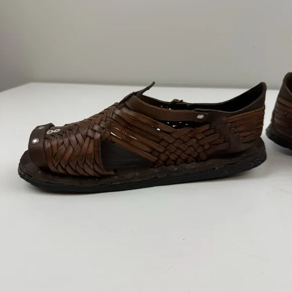 Vintage S'khumba Crafts  Leather Tire Tread South African Sandals Mens 9
