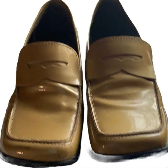 VINTAGE STEVE MADDEN PATENT LEATHER PLATFORM WEDGE MULES LOAFERS 6B