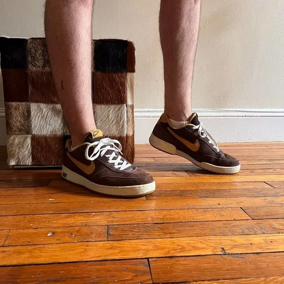 Vintage Y2K Nike Franchise‎ Low Plus VS 2005 Men Brown Tan Suede Shoe 310025-271