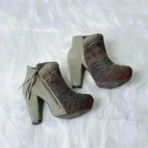 Vogue Picante Aztec Chunky Platform Boots - 6