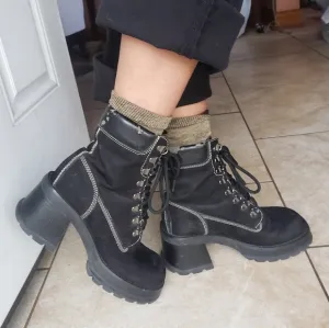 Vtg 90s Steve Madden chunky lug sole grunge combat Boots P-Hill black nu…
