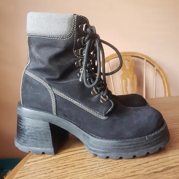 Vtg 90s Steve Madden chunky lug sole grunge combat Boots P-Hill black nu…