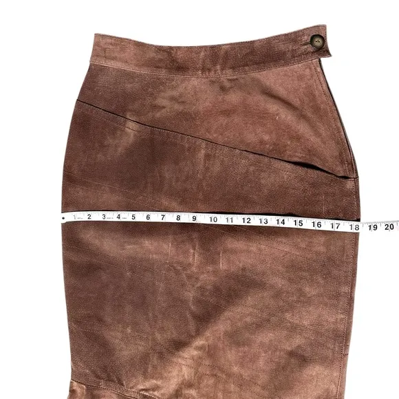VTG ACCORDI Made in Italy Real Suede Leather Skirt – Size 42 Flared Hem