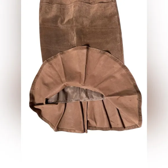 VTG ACCORDI Made in Italy Real Suede Leather Skirt – Size 42 Flared Hem