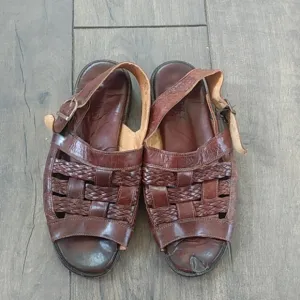 Vtg Bally Italian leather wovan sandals 10
