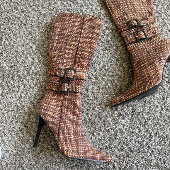 VTG Kiks Heeled Boots Pointed Toe Buckle Zip Tweed Knit Classic 90s Chic 8 New