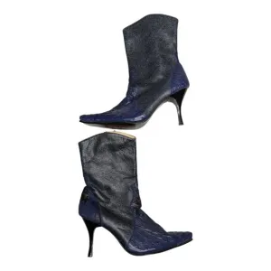 Vtg Y2K Marco Collucci Navy Ostrich Textured Pointed Toe Stiletto Ankle Boots 7