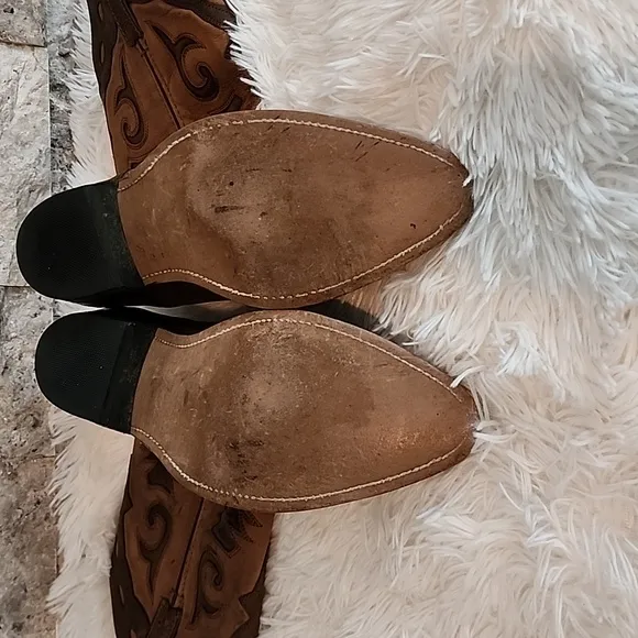 Western Women's Boots  Size 9