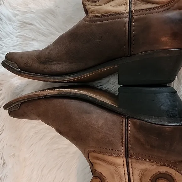 Western Women's Boots  Size 9