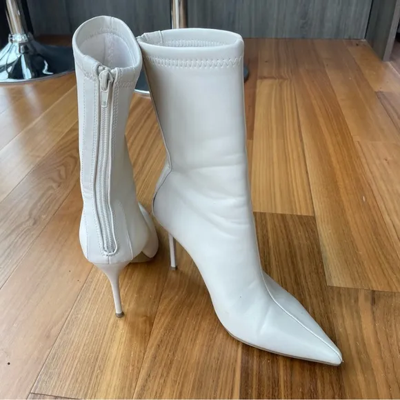 White Stiletto Pointed Toe Heel Boots