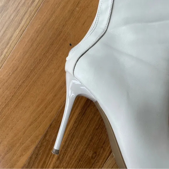 White Stiletto Pointed Toe Heel Boots