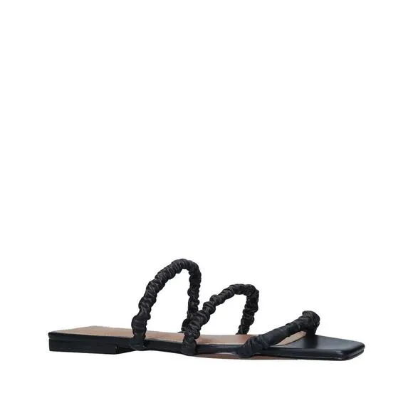 Who What Wear Zela Sandals Women's US 8 Black Leather Square Toe Slip-On KHD730