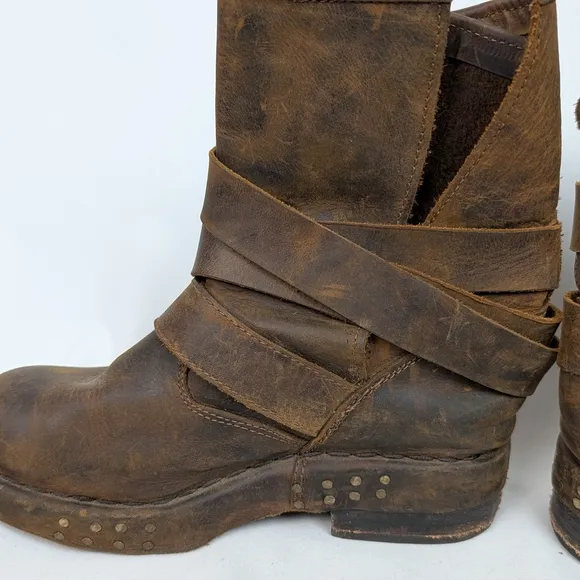 Women's Brown Leather Boots