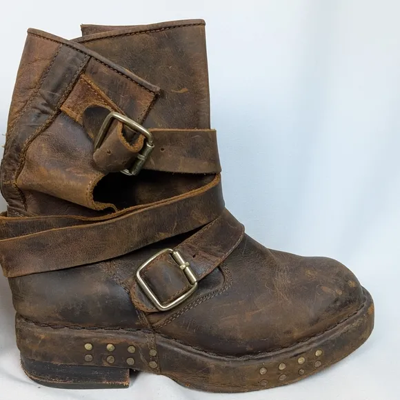 Women's Brown Leather Boots