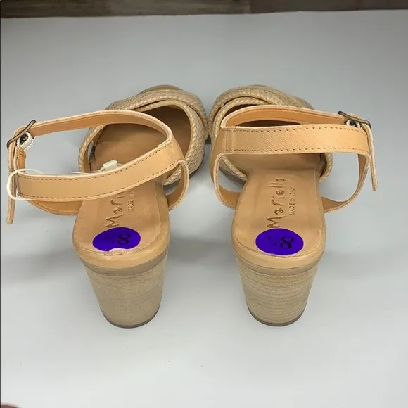 Women’s sandals