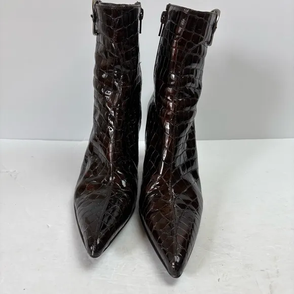 Women’s Stewart Weitzman Patent Leather Croc Pattern Boots Size 7.5 M Spain