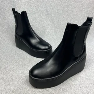Y2K Nine West Chunky Sole Toe Pull On Chelsea Ankle Boots 9 90s Goth Baddie