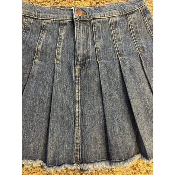 Y2K Preppy Triarchy Ms Coco Pleated Denim Mini Skirt Sz 28 **RARE
