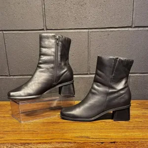 Y2K Vintage NATURALIZER Chunky Black Leather Square Toe Boots Women’s 9