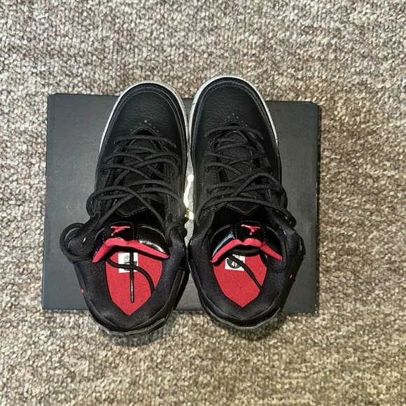 Youth Jordan Courtside 23 Basketball Sneakers size 4 brand new in box